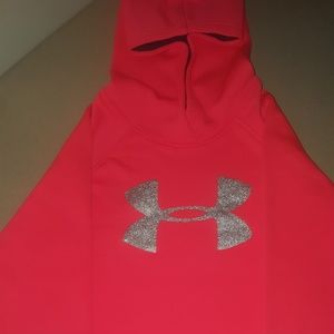 Neon pink under armour sweatshirt